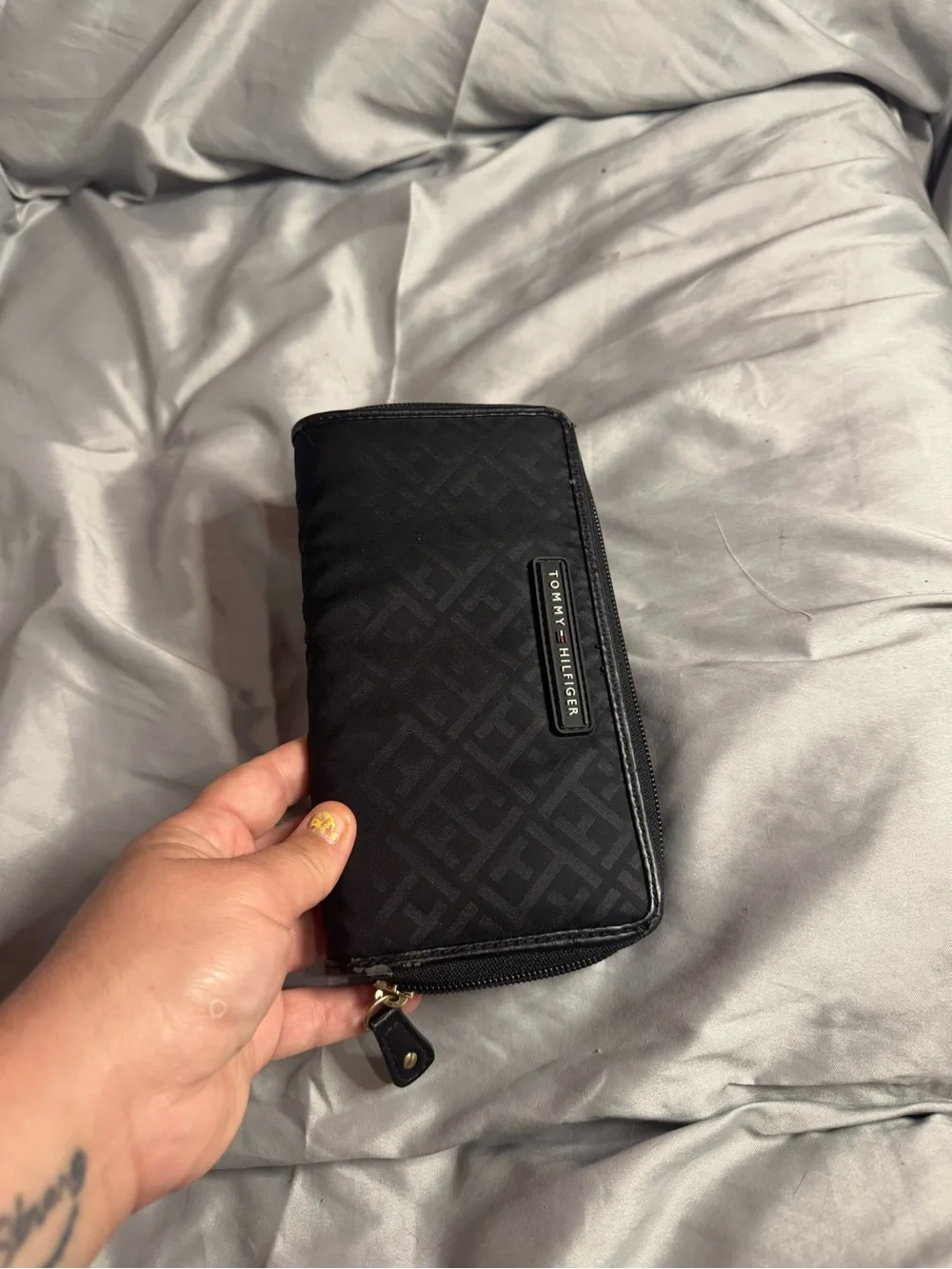 Tommy Hilfiger Black Quilted Logo Zip-Around Wallet